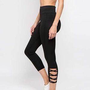 YELETE CRISS CROSS Cropped ACTIVE LEGGINGS Black NWT